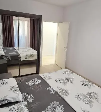 Oscar Apartament Apartman Konstanca